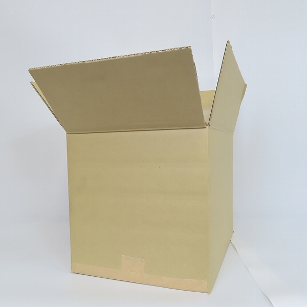 実際に弊社で買取させて頂いた【おまとめ品】LACOSTE/ラコステ ASICS/アシックス等  ジャージセットアップ/パンツ/ポロシャツほかの画像 9枚目