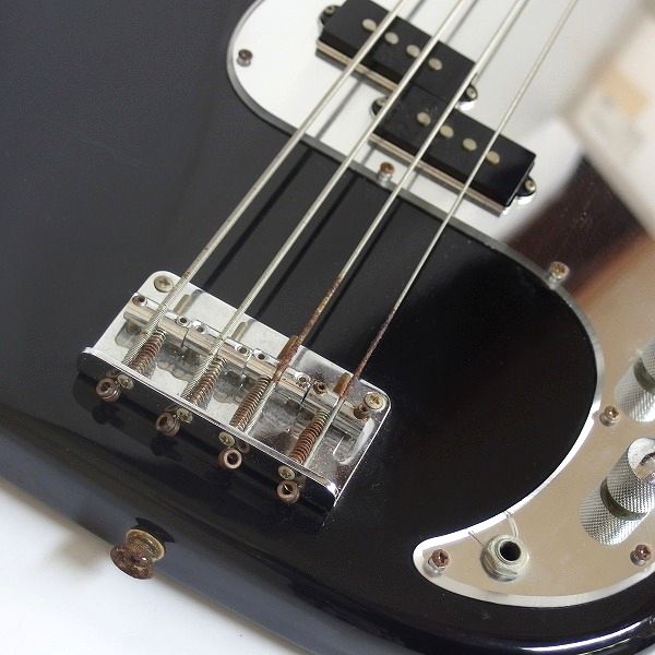 実際に弊社で買取させて頂いた★BUSKER'S/バスカーズ BMP300 BLK プレシジョンベースType ソフトケース付の画像 5枚目