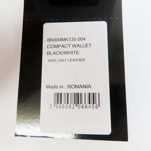 実際に弊社で買取させて頂いたGIVENCHY/ジバンシー 三つ折り財布 レザー 総柄の画像 6枚目