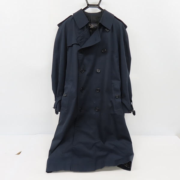 実際に弊社で買取させて頂いたBurberrys/バーバリーズ チェック柄ライナー付き ロング丈 トレンチコート/50