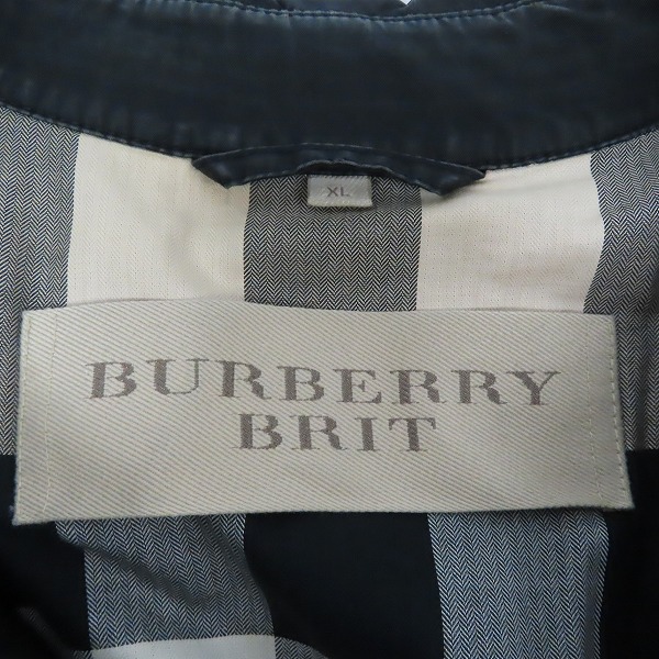 実際に弊社で買取させて頂いたBURBERRY BRIT/バーバリーブリット 裏地チェック柄 コート/XLの画像 2枚目