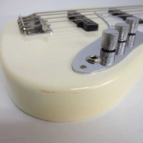 実際に弊社で買取させて頂いた★Bacchus/バッカス universe series/ユニバースシリーズ ジャズベースType ソフトケース付の画像 6枚目