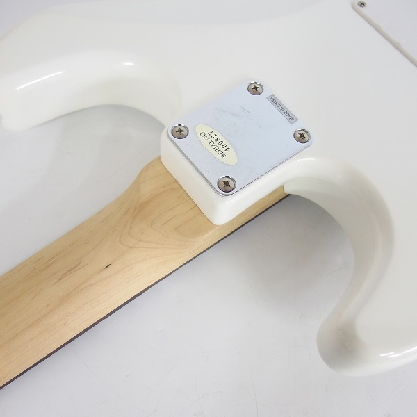 実際に弊社で買取させて頂いた★BUSKER'S/バスカーズ ストラトキャスターType ホワイト ソフトケース付の画像 8枚目