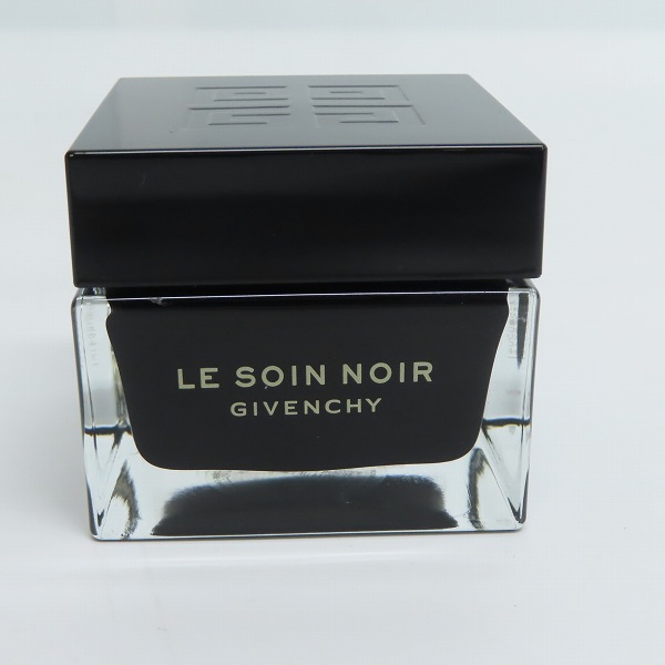 実際に弊社で買取させて頂いた【未使用/テスター】GIVENCHY/ジバンシィ LE SOIN NOIR/ソワン ノワール クレーム N 50mL