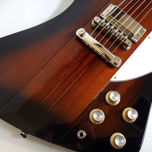 実際に弊社で買取させて頂いた★【美品】Epiphone/エピフォン Firebird VS/Vintage Sunburst ファイヤーバード 2021年製 ソフトケース付 の画像 5枚目