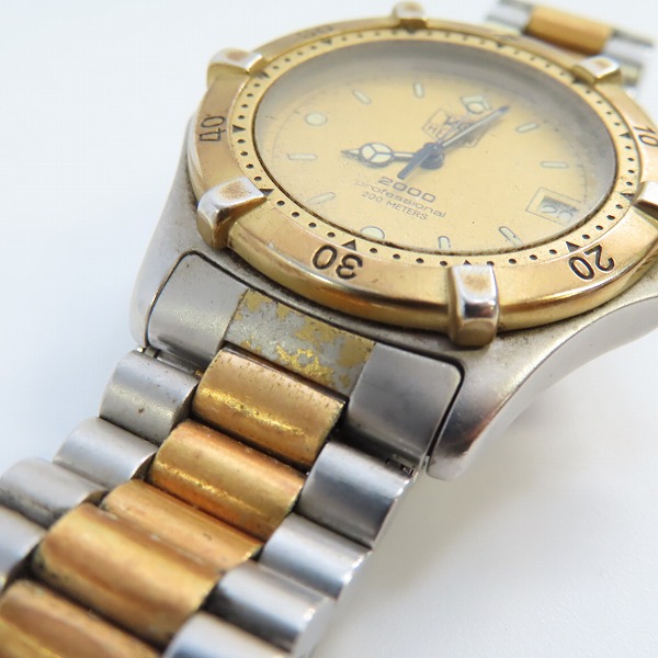 実際に弊社で買取させて頂いたTAG HEUER/タグホイヤー 2000シリーズ プロフェッショナル 200M クォーツ デイト腕時計 964.013【動作未確認】の画像 6枚目