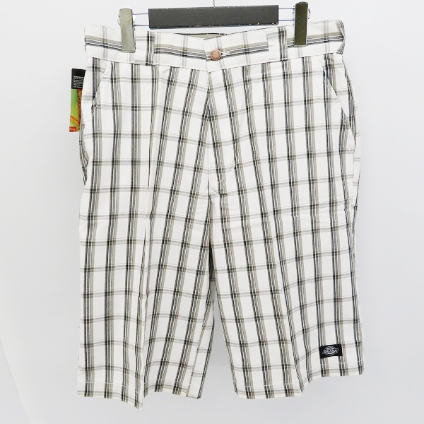 実際に弊社で買取させて頂いた【おまとめ品】Dickies/ディッキーズ MULTI USE POCKET SHORTS チェック柄 ハーフパンツ Size：32の画像 3枚目