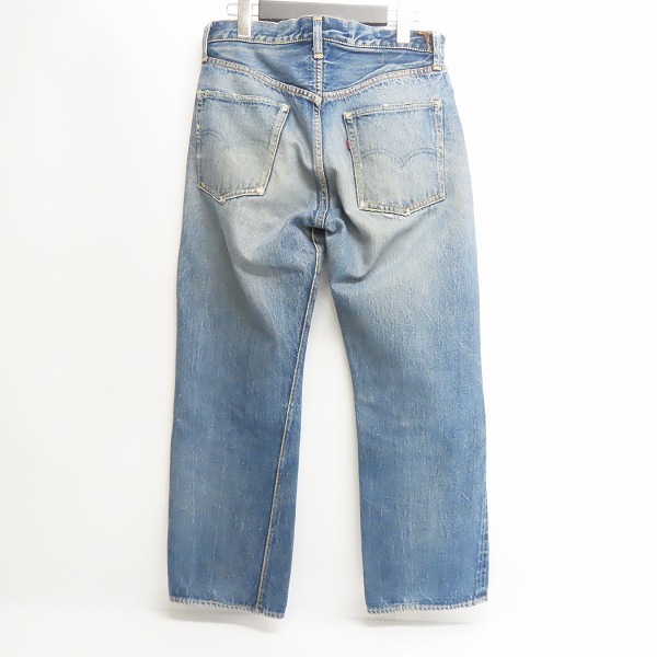 実際に弊社で買取させて頂いたLevis/リーバイス 501XX 革パッチ 両面BIG E/均等V/銅製隠しリベット ヴィンテージ デニムパンツの画像 1枚目