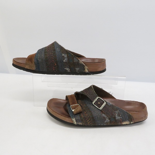 実際に弊社で買取させて頂いたTATAMI×White Mountaineering/タタミ×ホワイトマウンテニアニング コラボ ピリツァ ネイティブ柄 サンダル/43の画像 3枚目