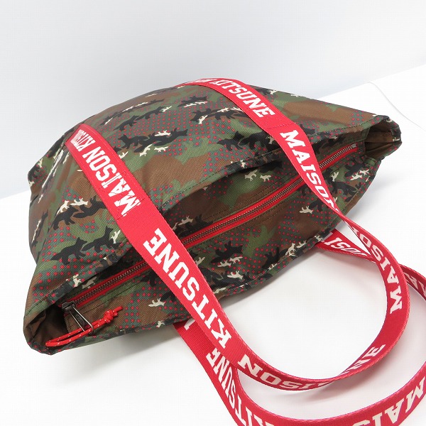 実際に弊社で買取させて頂いたMAISON KITSUNE×EASTPAK /メゾンキツネ×イーストパック トートバッグ カモフラ柄の画像 3枚目