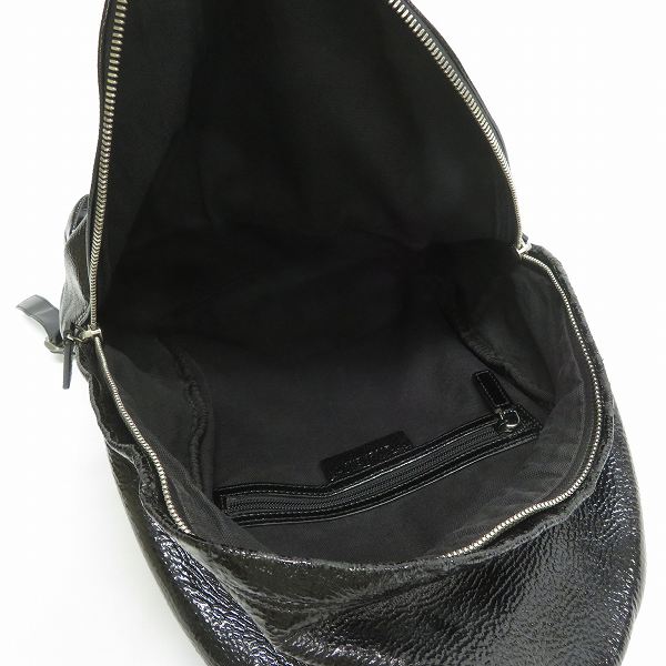 実際に弊社で買取させて頂いたGIVENCHY/ジバンシイ スタッズベルト リュックサック/バックパックの画像 4枚目