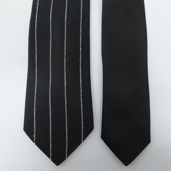実際に弊社で買取させて頂いたGIVENCHY/ジバンシィ ストライプ柄刺繍 シルクネクタイ の画像 1枚目