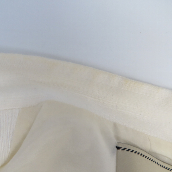 実際に弊社で買取させて頂いたUNITED ARROWS/ユナイテッドアローズ ノーカラー ジャケット 1522-268-4426/38の画像 6枚目