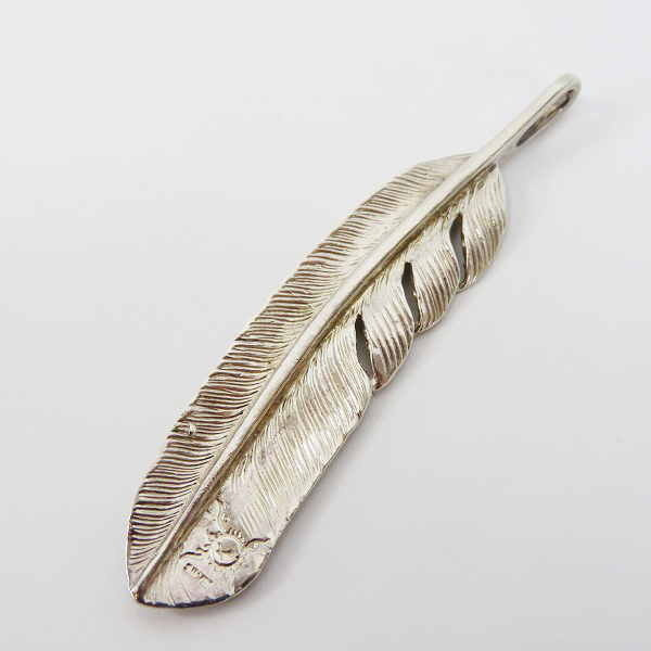 実際に弊社で買取させて頂いたFIRST ARROWS/ファーストアローズ SV フェザー ペンダントトップ 左向きの画像 1枚目