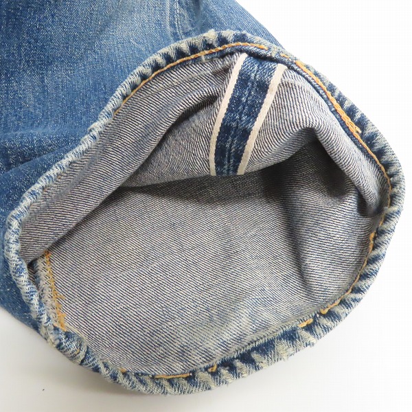実際に弊社で買取させて頂いたLevis/リーバイス 501XX 革パッチ 両面BIG E/均等V/銅製隠しリベット ヴィンテージ デニムパンツの画像 4枚目