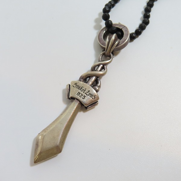 実際に弊社で買取させて頂いたSNAKED LOWS DEAL DESIGN/スネイキッドロウズ ディールデザイン ダブルスネークソードペンダントの画像 2枚目