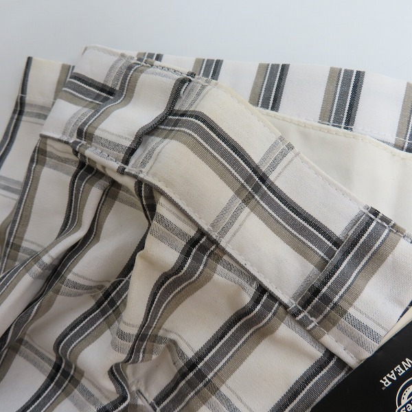 実際に弊社で買取させて頂いた【おまとめ品】Dickies/ディッキーズ MULTI USE POCKET SHORTS チェック柄 ハーフパンツ ホワイト/ベージュ/等 36 の画像 6枚目