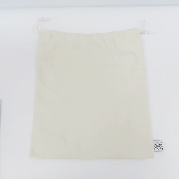 実際に弊社で買取させて頂いたLOEWE/ロエベ アナグラム レザー クラッチバッグ の画像 5枚目