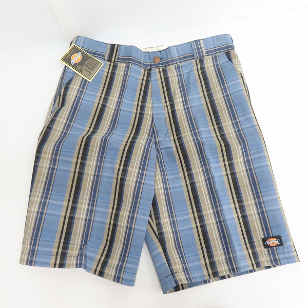 実際に弊社で買取させて頂いた【おまとめ品】Dickies/ディッキーズ MULTI USE POCKET SHORTS チェック柄 ハーフパンツ ホワイト/ブルー/ネイビー 36の画像 1枚目