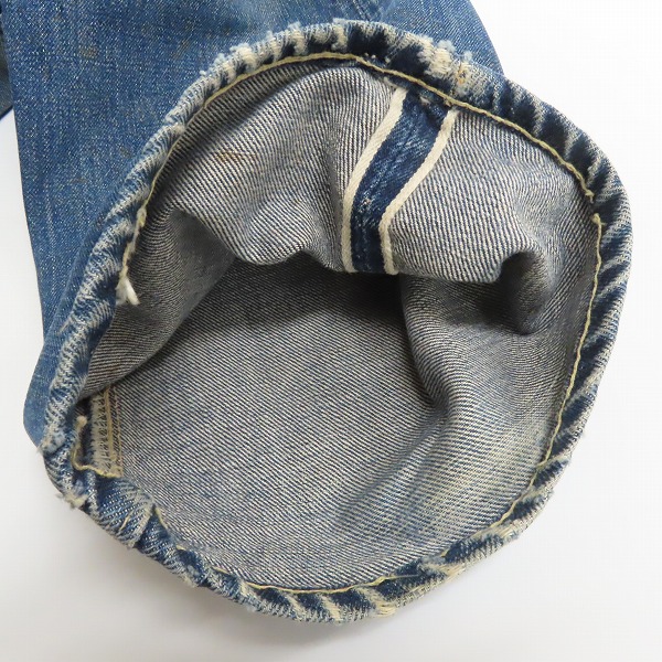 実際に弊社で買取させて頂いたLevis/リーバイス Aタイプ 501 刻印点々/Vステッチ ヴィンテージ デニムパンツの画像 4枚目