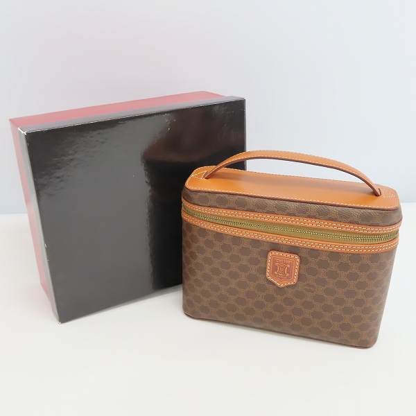 実際に弊社で買取させて頂いたCELINE/セリーヌ ゴールド金具 マカダム バニティバッグの画像 8枚目