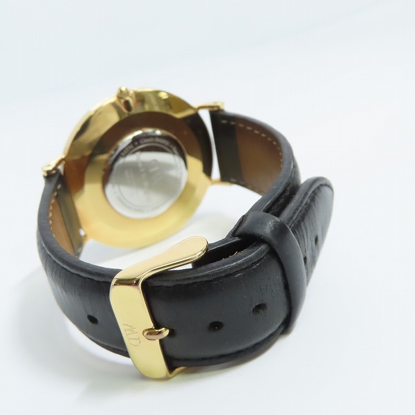 実際に弊社で買取させて頂いたDaniel Wellington/ダニエルウェリントン CLASSIC/クラシック 40mm 腕時計 B40R31の画像 2枚目