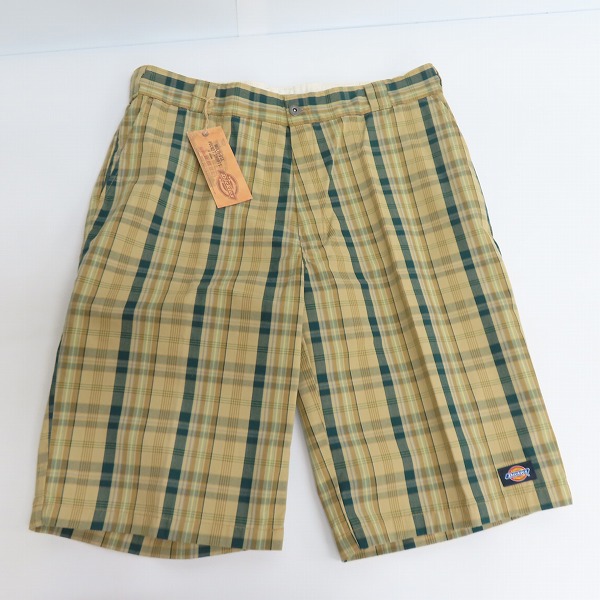実際に弊社で買取させて頂いた【おまとめ品】Dickies/ディッキーズ MULTI USE POCKET SHORTS チェック柄 ハーフパンツ ホワイト/ベージュ/等 36 の画像 2枚目