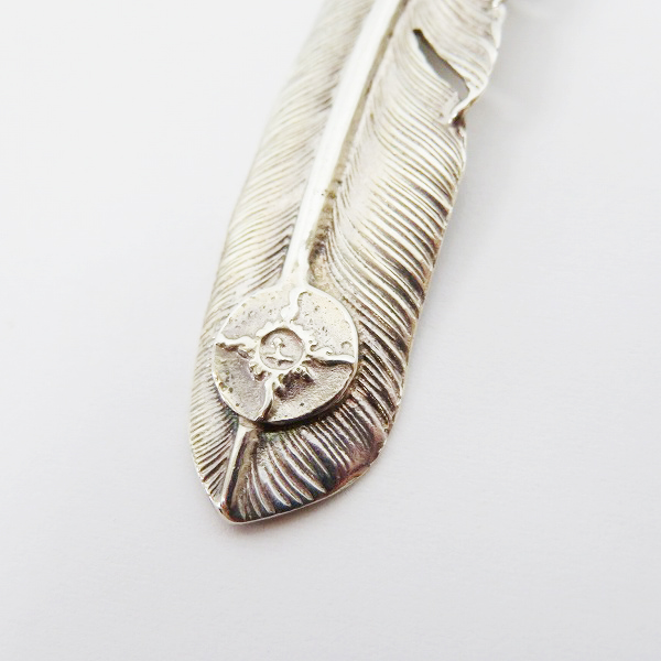 実際に弊社で買取させて頂いたFIRST ARROWS/ファーストアローズ SV フェザー メタル付き ペンダントトップ 右向きの画像 5枚目