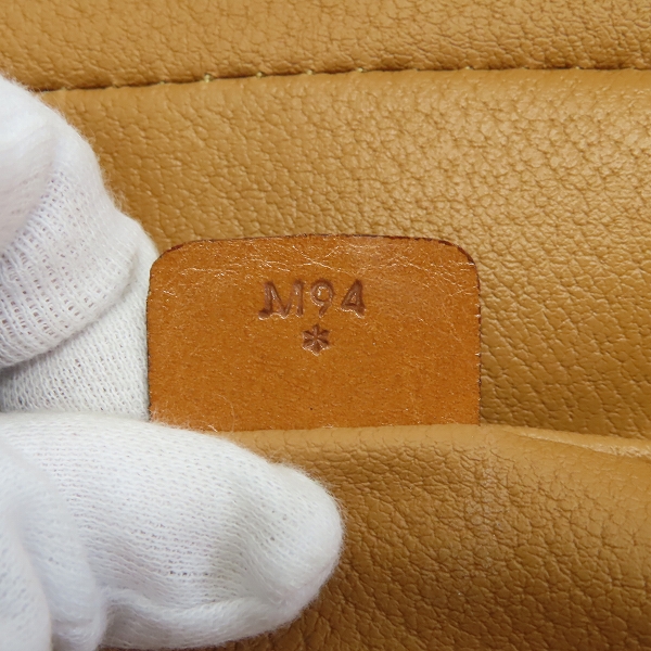 実際に弊社で買取させて頂いたCELINE/セリーヌ ゴールド金具 マカダム バニティバッグの画像 5枚目