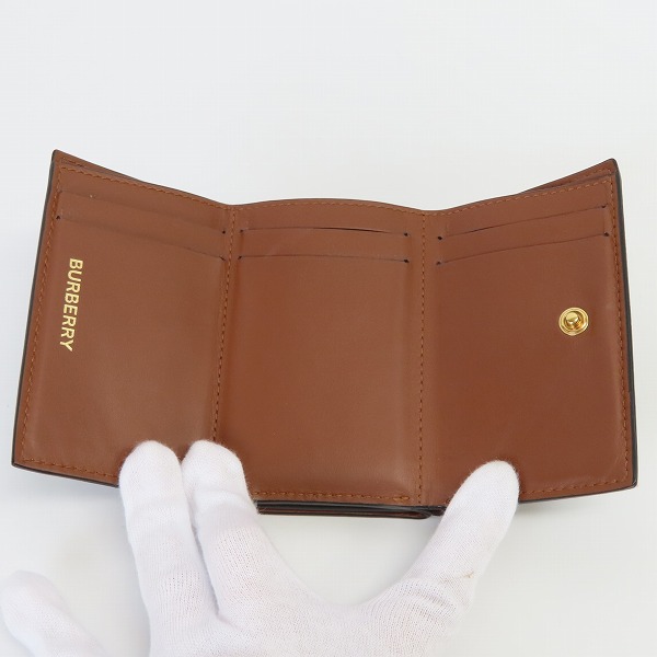 実際に弊社で買取させて頂いたBURBERRY/バーバリー LARK TB MONOGRAM E-CANVAS モノグラム 三つ折りミニ財布の画像 5枚目