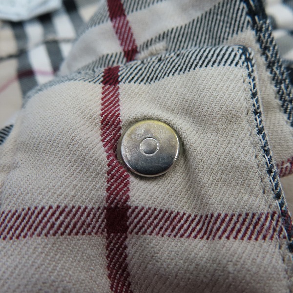 実際に弊社で買取させて頂いたBURBERRY BLUE LABEL/バーバリーブルーレーベル ノバチェック 刺繍 コットン パンツ FQ516-205-43/38の画像 6枚目