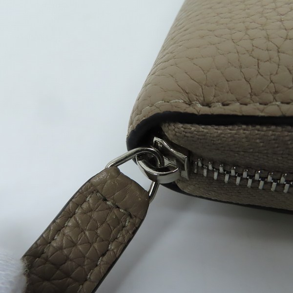 実際に弊社で買取させて頂いたCELINE/セリーヌ ラウンドファスナー 長財布 ウォレットの画像 7枚目
