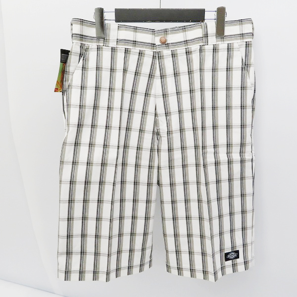 実際に弊社で買取させて頂いた【おまとめ品】Dickies/ディッキーズ MULTI USE POCKET SHORTS チェック柄 ハーフパンツ Size：32の画像 2枚目