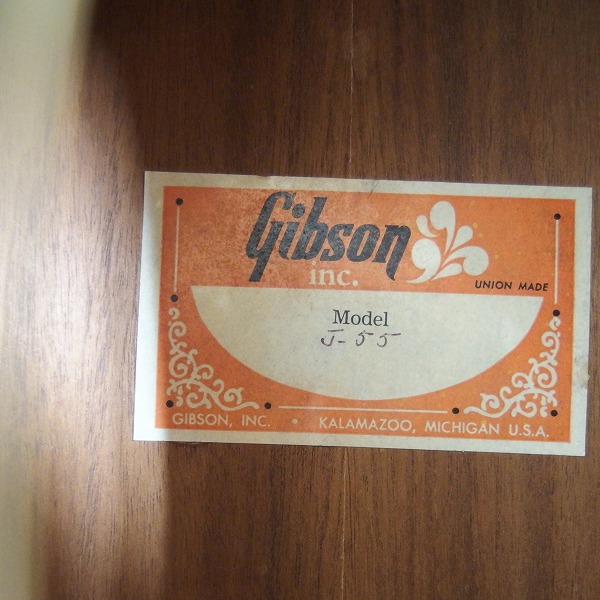 実際に弊社で買取させて頂いた★Gibson/ギブソン J-55 アコースティックギター/アコギ 1978年製 ビンテージ ハードケース付の画像 4枚目