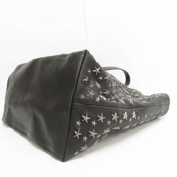 実際に弊社で買取させて頂いたJIMMY CHOO/ジミーチュウ スターエンボス グレイニーレザートートバッグ ブラック×カモフラ/迷彩の画像 2枚目