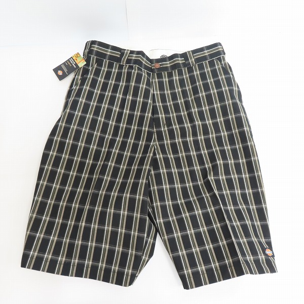 実際に弊社で買取させて頂いた【おまとめ品】Dickies/ディッキーズ MULTI USE POCKET SHORTS チェック柄 ハーフパンツ ホワイト/ベージュ/等 36 の画像 1枚目