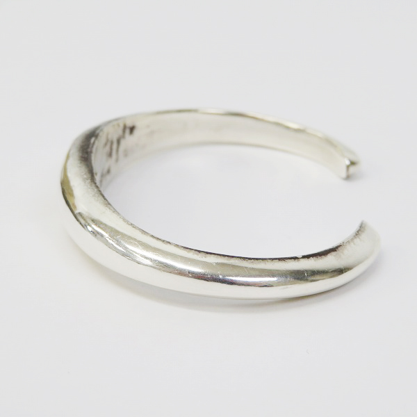 実際に弊社で買取させて頂いた【ギャラ付】FIRST ARROW'S/ファーストアローズ K18付 サークルセンターバングル BR-291の画像 2枚目