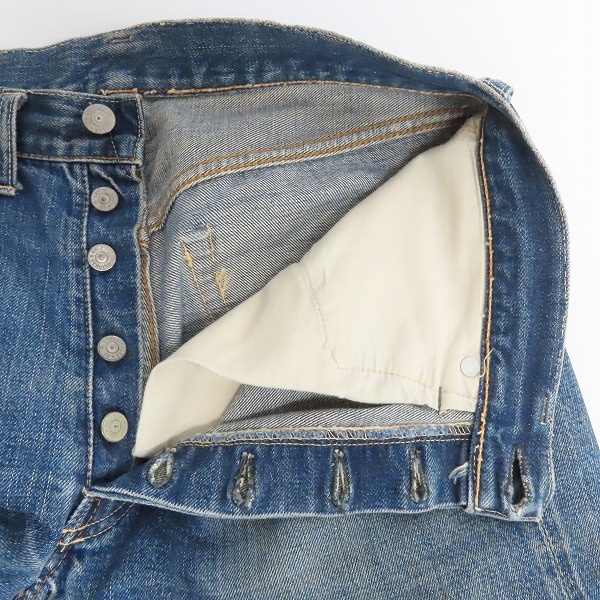実際に弊社で買取させて頂いたLevis/リーバイス Aタイプ 501 刻印点々/Vステッチ ヴィンテージ デニムパンツの画像 3枚目