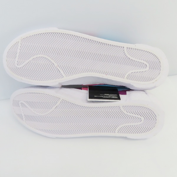 実際に弊社で買取させて頂いた【未使用】KAWS×SACAI×NIKE/カウズ×サカイ×ナイキ BLAZER LOW/ブレーザー ロー DM7901-500/27.5の画像 2枚目