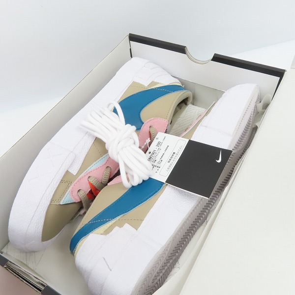実際に弊社で買取させて頂いた【未使用】NIKE×SACAI×KAWS/ナイキ×サカイ×カウズ BLAZER LOW/ブレーザーロー DM7901-200/29の画像 8枚目