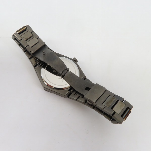 実際に弊社で買取させて頂いたARMANI EXCHANGE/アルマーニエクスチェンジ クオーツ腕時計 AX2811の画像 2枚目