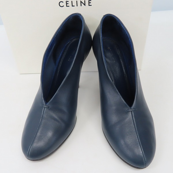 実際に弊社で買取させて頂いた【ギャラ付】CELINE/セリーヌ Vネック レザー パンプス 320273LPSC/38.5