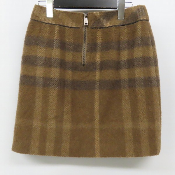 実際に弊社で買取させて頂いたBURBERRY LONDON/バーバリーロンドン ウール スカート B1S19-685-50 /38