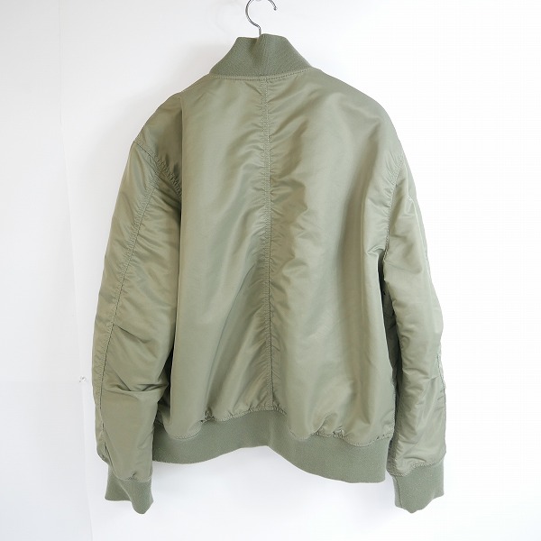 実際に弊社で買取させて頂いたLACOSTE/ラコステ リバーシブル ボンバージャケット/ブルゾン BH1044L /52の画像 1枚目