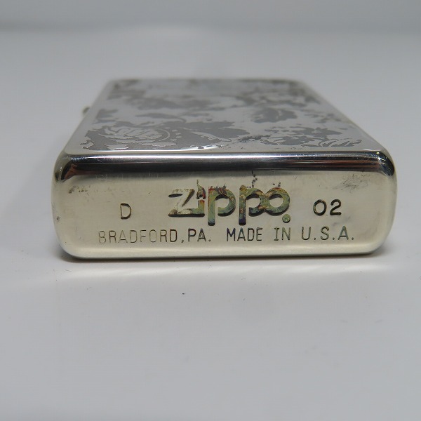 実際に弊社で買取させて頂いたZIPPO/ジッポー Paul Smith/ポールスミス COLLECTION 花柄 2002年製の画像 2枚目