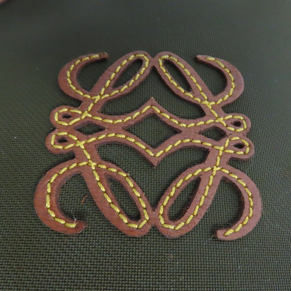 実際に弊社で買取させて頂いたLOEWE/ロエベ ヴィンテージ 内総柄 アナグラム キャンバス×レザー ショルダーバッグの画像 7枚目