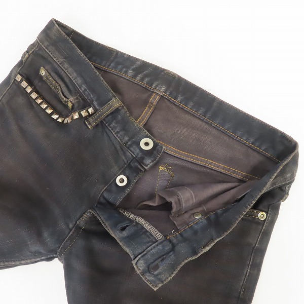 実際に弊社で買取させて頂いたHYSTERICS/ヒステリックス スタッズ フレア デニムパンツ Mの画像 2枚目