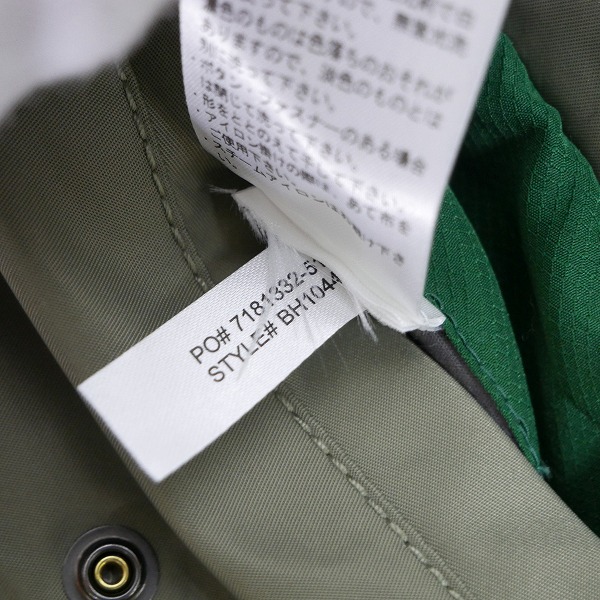 実際に弊社で買取させて頂いたLACOSTE/ラコステ リバーシブル ボンバージャケット/ブルゾン BH1044L /52の画像 7枚目