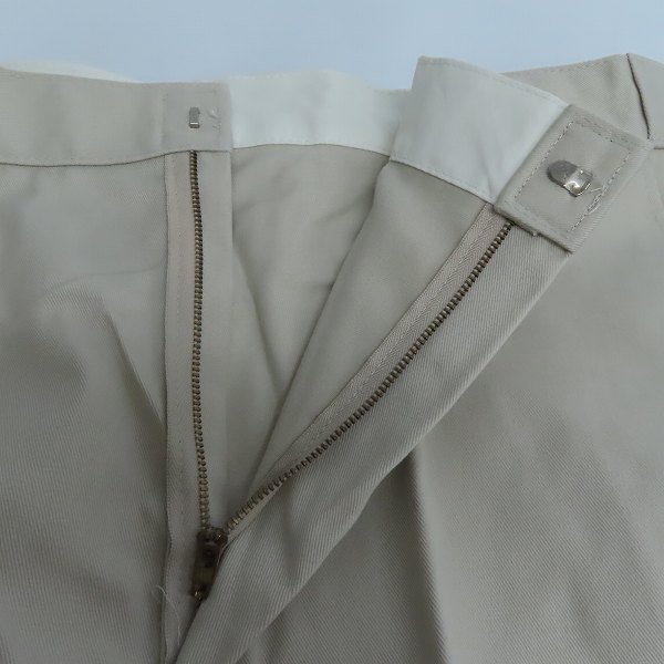実際に弊社で買取させて頂いたDickies/ディッキーズ ハーフパンツサイズ マルチ ユーズ ポケット ワーク ショーツ/ベージュ/38の画像 5枚目