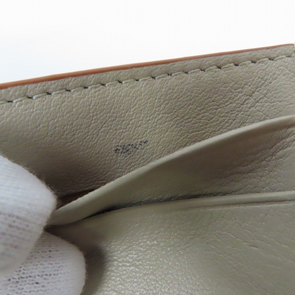 実際に弊社で買取させて頂いたLOEWE/ロエベ アナグラム トライフォールド ウォレットペブル グレイン カーフ C821TR2X02の画像 8枚目